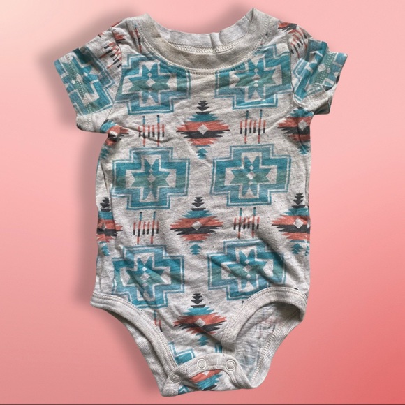 Aztec baby bundle~ plus bonus items 6m-9m - Picture 13 of 15